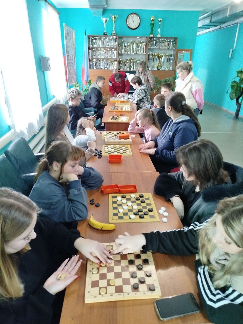 В Лутугинском муниципальном округе прошёл открытый турнир по шашкам и шахматам В Лутугинском муниципальном округе прошёл открытый турнир по шашкам и шахматам