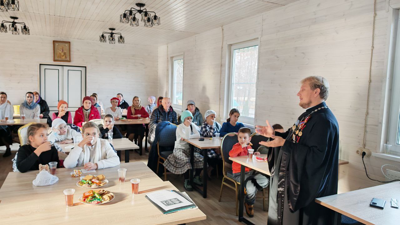 День народного единства! Мероприятие ветеранов СВО посвящено – патриотизму и служению Отечеству День народного единства! Мероприятие ветеранов СВО посвящено – патриотизму и служению Отечеству