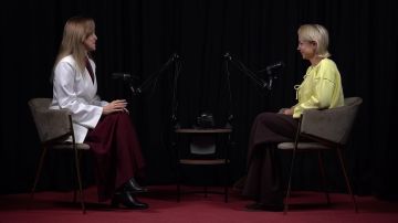    ?      ?      ?   ,      ?