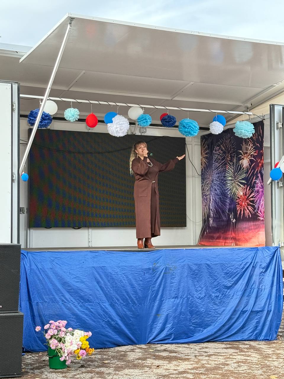 В рамках партийного проекта "Культура малой Родины" в жилмассиве Анненка отметили День Народного единства В рамках партийного проекта "Культура малой Родины" в жилмассиве Анненка отметили День Народного единства