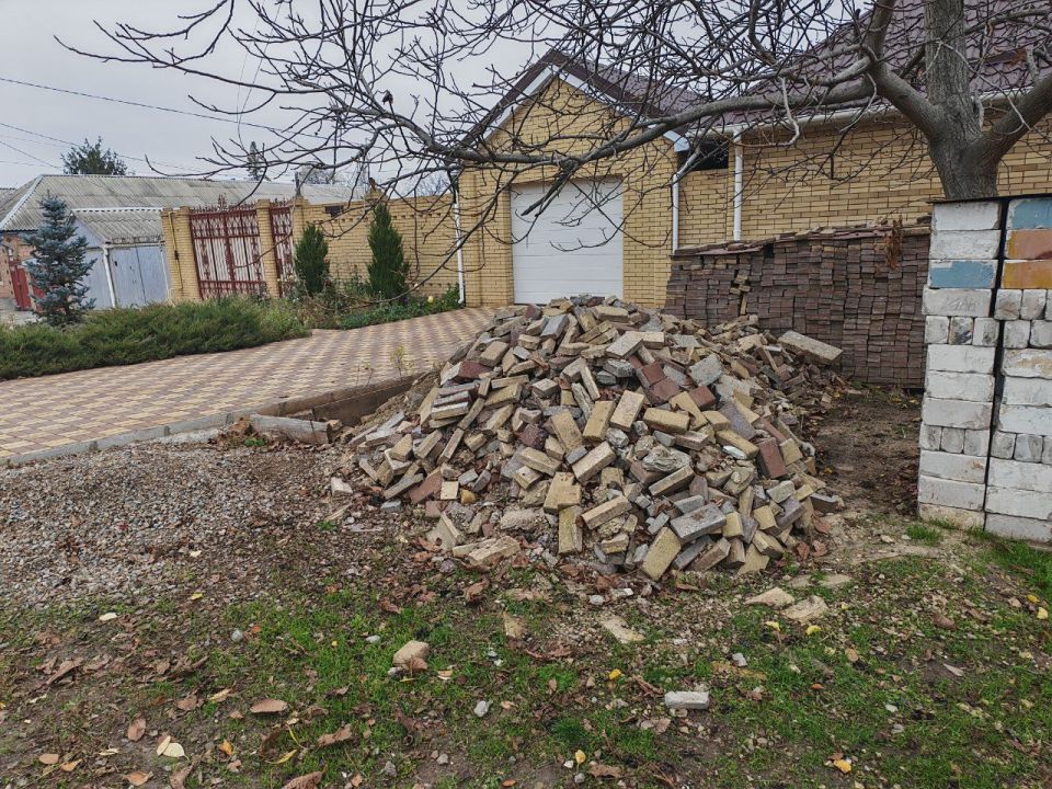 Сотрудниками управления экологии с целью соблюдения физическими и юридическими лицами требований «Правил благоустройства территории муниципального образования городской округ город Луганск Луганской Народной Республики»... Сотрудниками управления экологии с целью соблюдения физическими и юридическими лицами требований «Правил благоустройства территории муниципального образования городской округ город Луганск Луганской Народной Республики»...