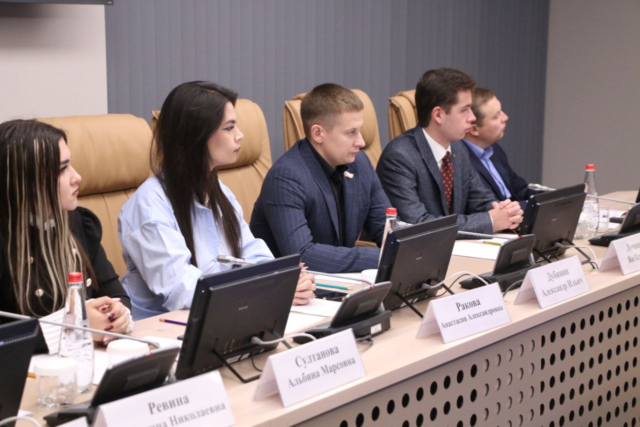 Молодежные парламенты ЛНР и Саратовской области укрепляют сотрудничество Молодежные парламенты ЛНР и Саратовской области укрепляют сотрудничество