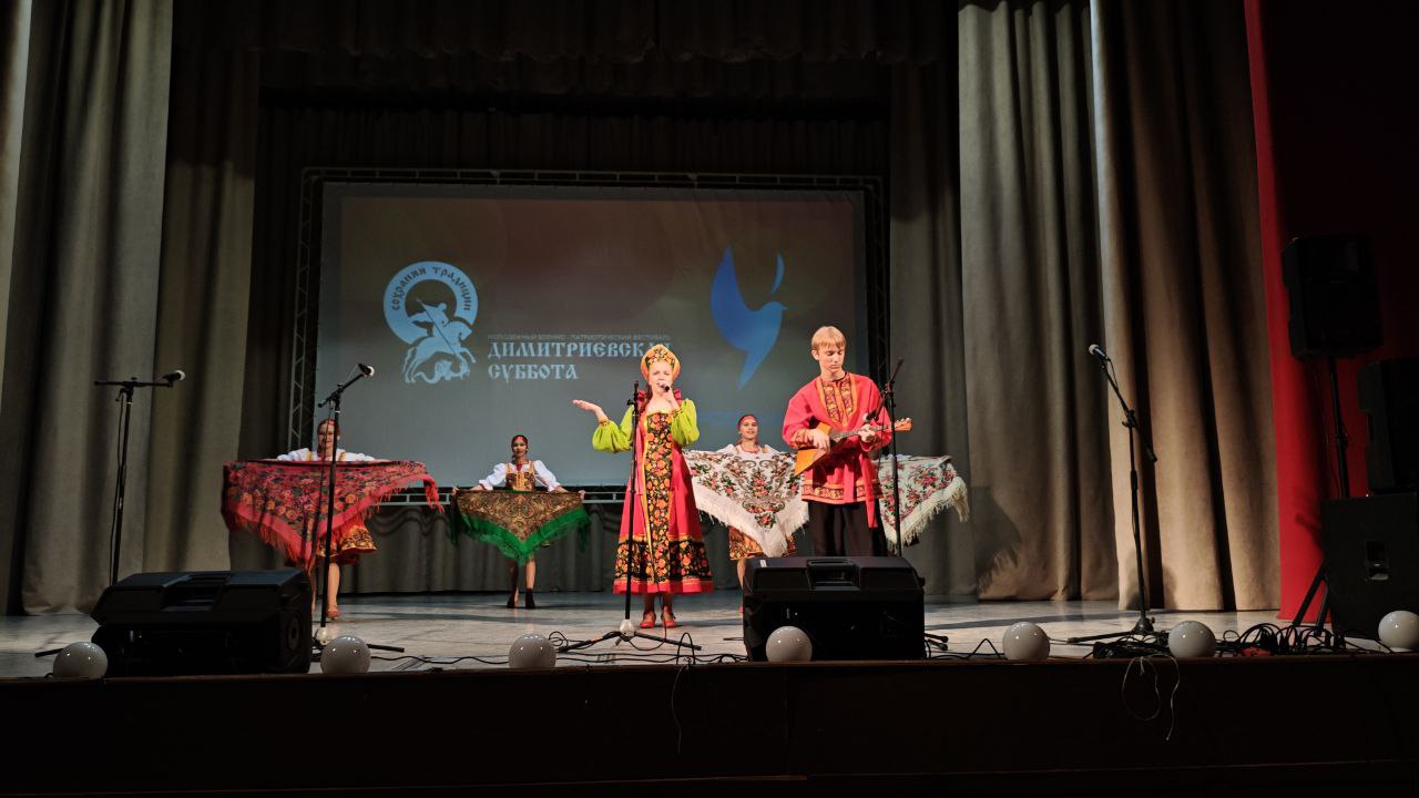 В Краснодоне состоялся отборочный этап песенного конкурса «Родники» В Краснодоне состоялся отборочный этап песенного конкурса «Родники»