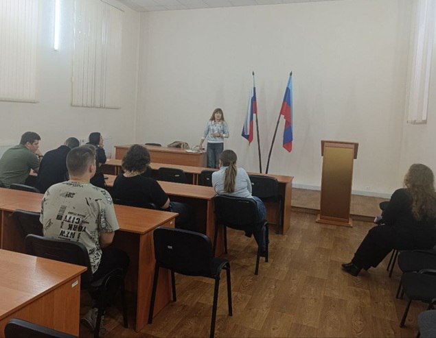 В Краснодоне состоялся «Круглый стол» с занятой молодежью