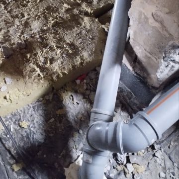 Специалисты Брянковского филиала НКО «Единый региональный фонд по управлению многоквартирными домами на территории ЛНР» завершили плановые работы по замене системы водоотведения