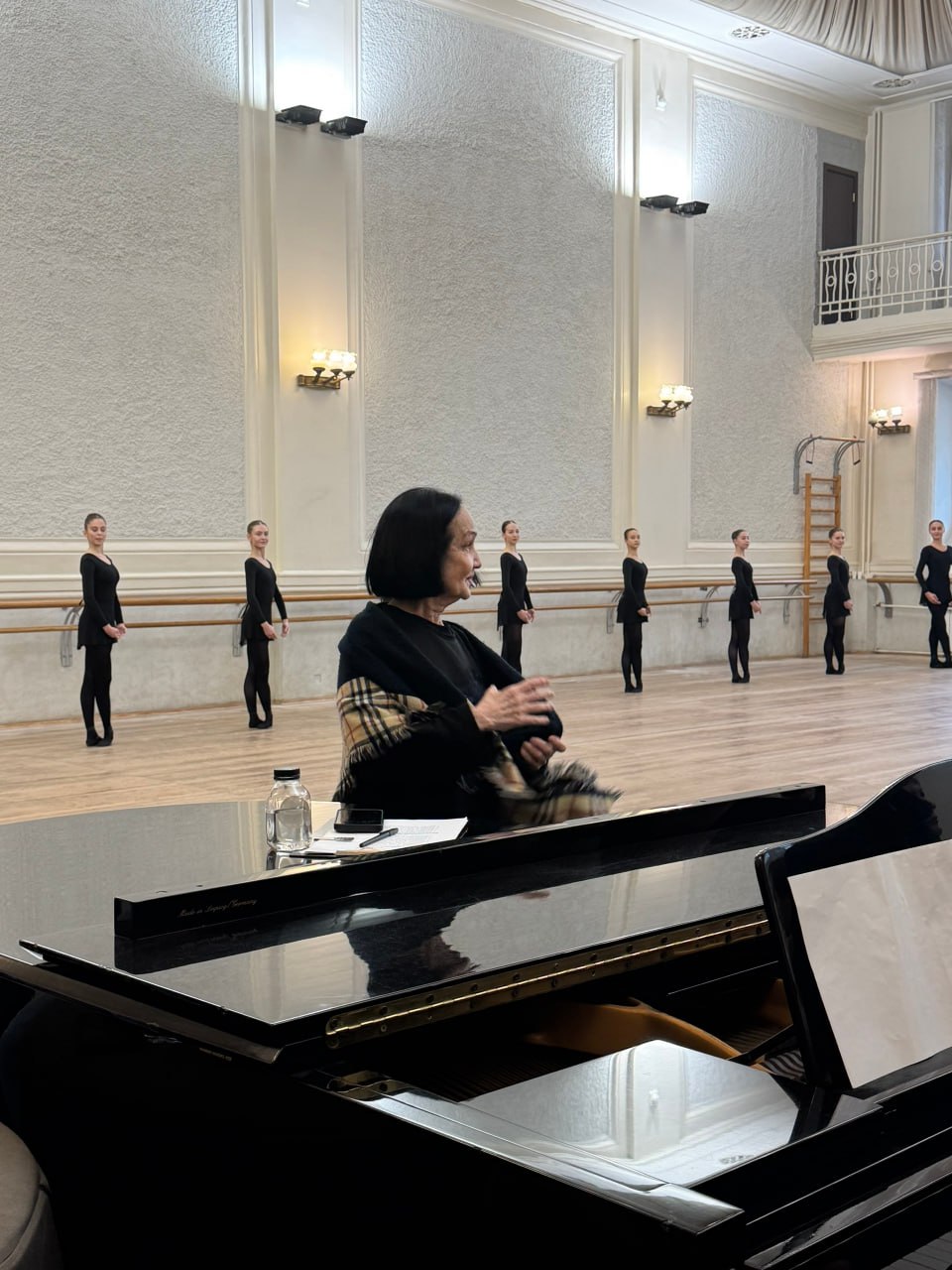 Балетмейстер из Стаханова приняла участие во Всероссийском семинаре-практикуме по народному танцу Балетмейстер из Стаханова приняла участие во Всероссийском семинаре-практикуме по народному танцу