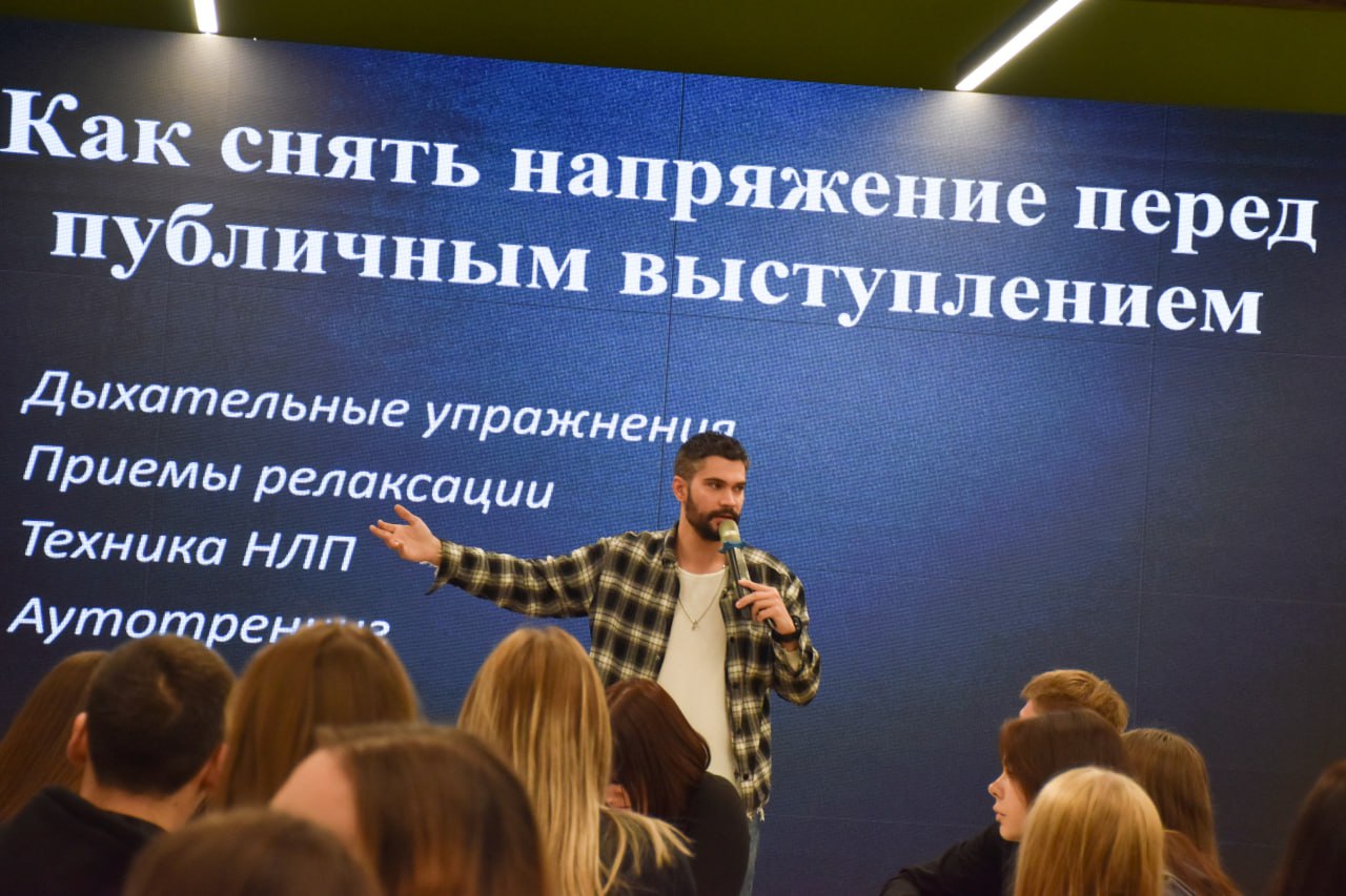 В Луганске стартовала Республиканская образовательная «Медиашкола»