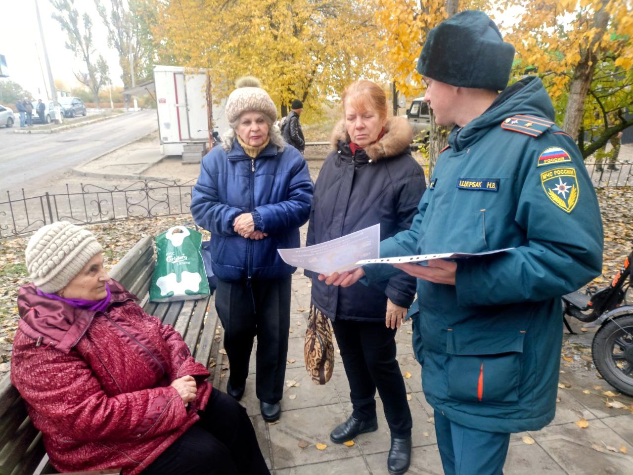 Спасатели МЧС России ведут активную работу по предупреждению пожаров отопительного сезона Спасатели МЧС России ведут активную работу по предупреждению пожаров отопительного сезона