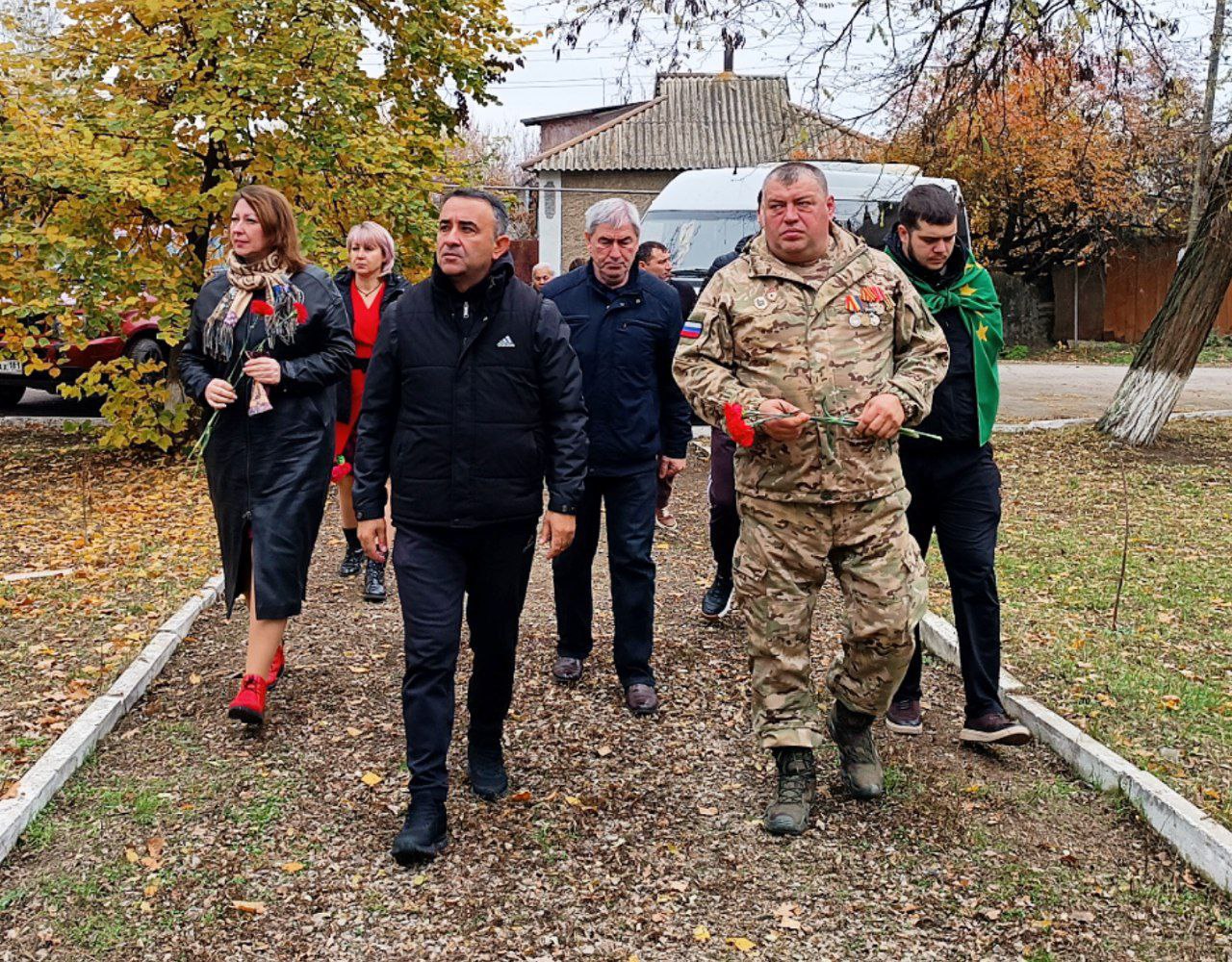 Герой двух народов: встреча в селе Дьяково Герой двух народов: встреча в селе Дьяково