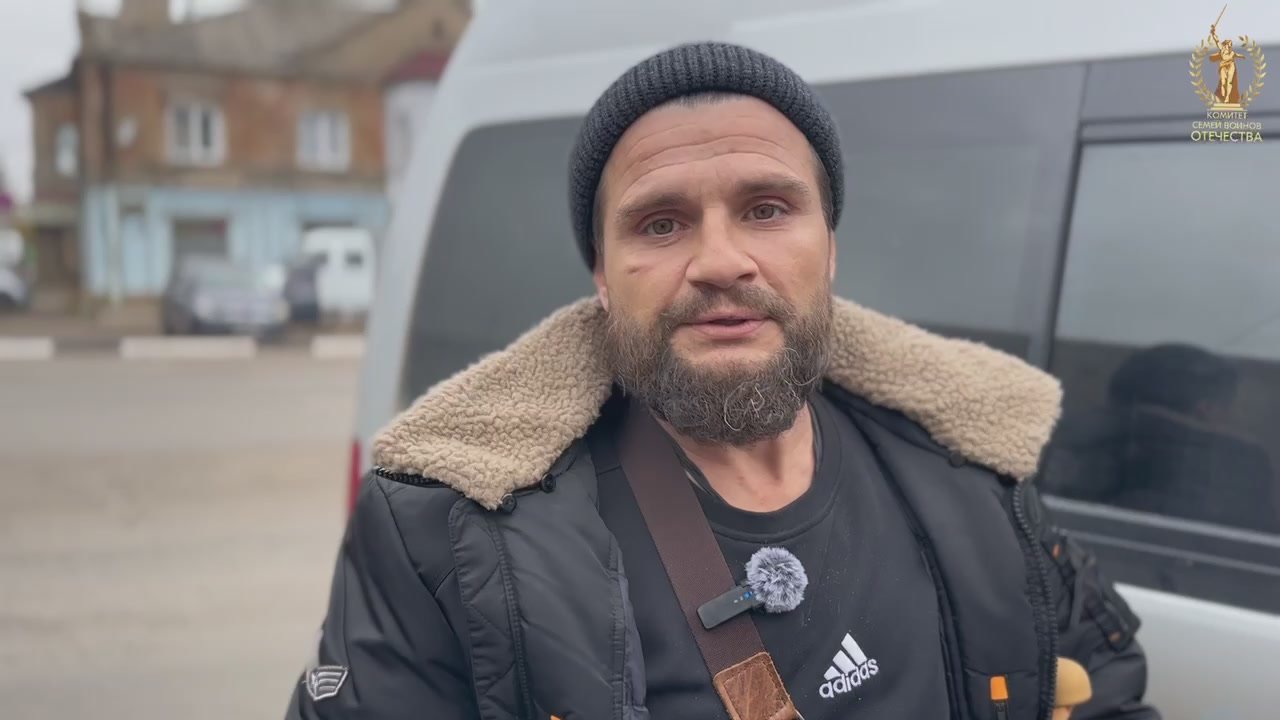 Я счастлив, что я здоров!. С улыбкой на лице говорит Константин, который вернулся домой после операции