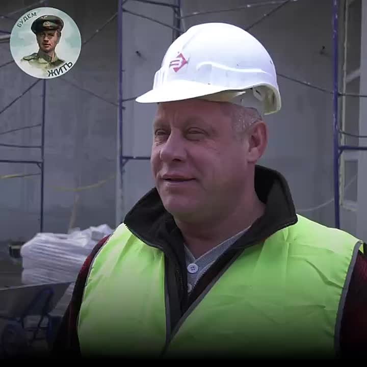 В Краснодоне ЛНР продолжают ремонтировать ЗАГС