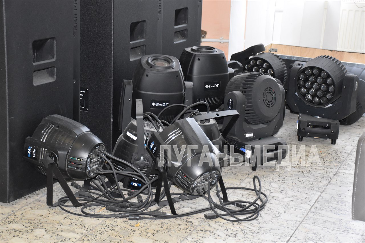 У Дворца культуры города Суходольска появился собственный транспорт У Дворца культуры города Суходольска появился собственный транспорт