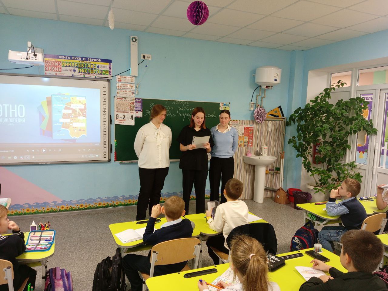 Ко Дню народного единства — знакомство с культурой Кавказа! Ко Дню народного единства — знакомство с культурой Кавказа!