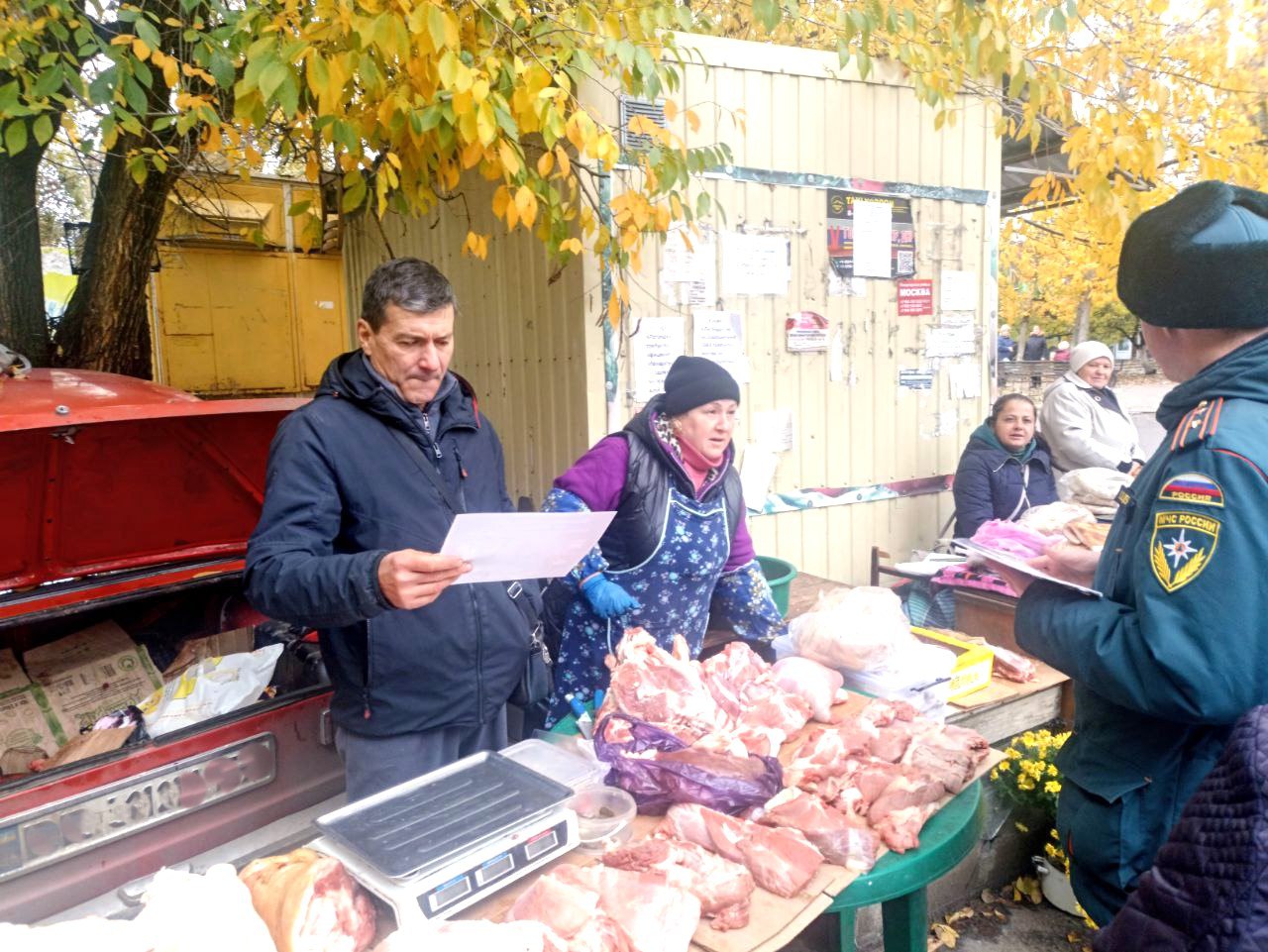 Спасатели МЧС России ведут активную работу по предупреждению пожаров отопительного сезона Спасатели МЧС России ведут активную работу по предупреждению пожаров отопительного сезона