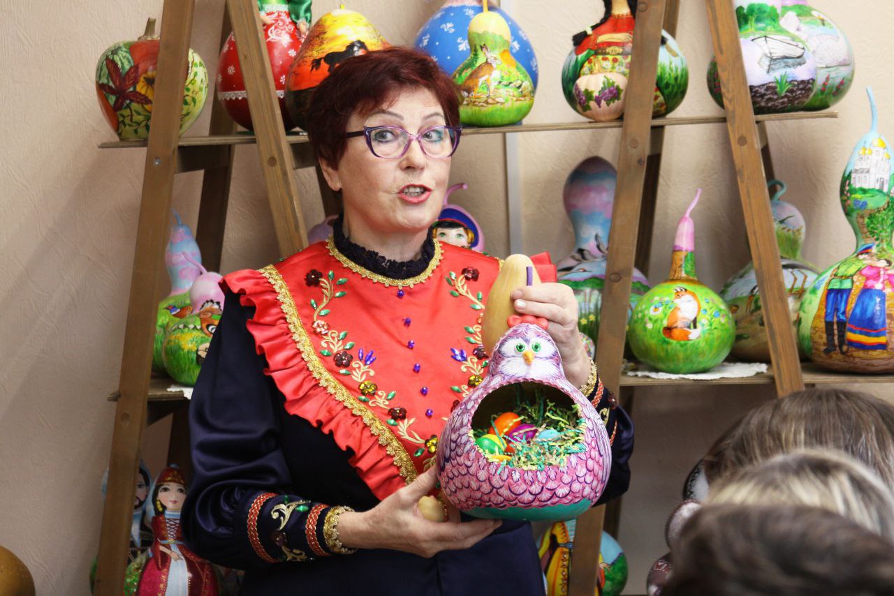 С вдохновением и любовью к делу: стахановчанка на Школе клубного мастерства С вдохновением и любовью к делу: стахановчанка на Школе клубного мастерства