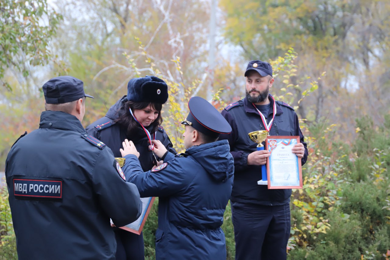 111В ЛНР прошли соревнования по стрельбе среди подразделений органов внутренних дел 111В ЛНР прошли соревнования по стрельбе среди подразделений органов внутренних дел
