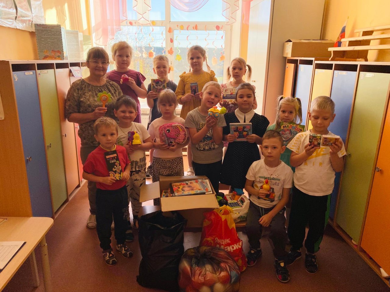 Детский сад Суксунского округа отправил гумпомощь детсадам Северодонецка Детский сад Суксунского округа отправил гумпомощь детсадам Северодонецка