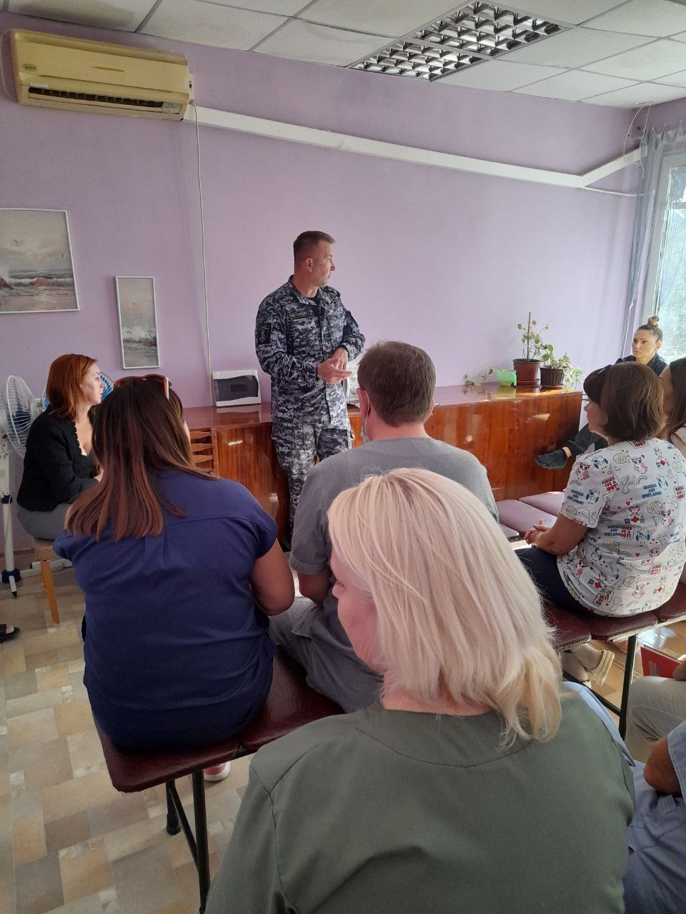 Специалисты Луганской стоматологической поликлиники №3 прошли важный инструктаж по антитеррористической защищенности