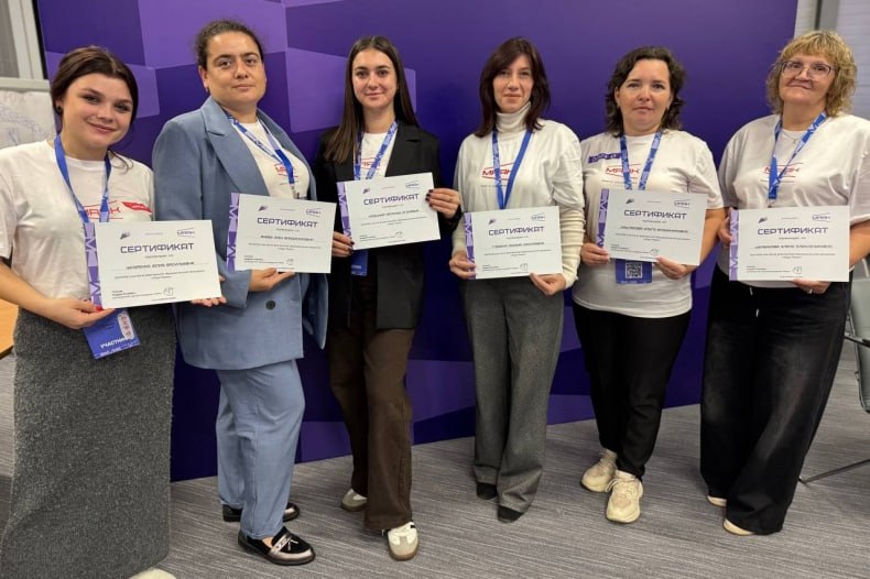 Советники Свердловского муниципалитета стали участниками образовательной программы «Люди Маяки» Советники Свердловского муниципалитета стали участниками образовательной программы «Люди Маяки»