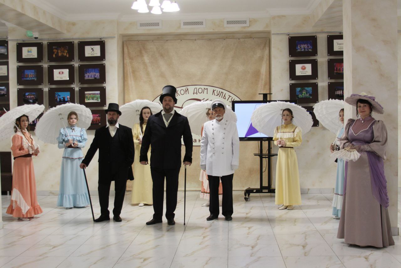 С вдохновением и любовью к делу: стахановчанка на Школе клубного мастерства С вдохновением и любовью к делу: стахановчанка на Школе клубного мастерства