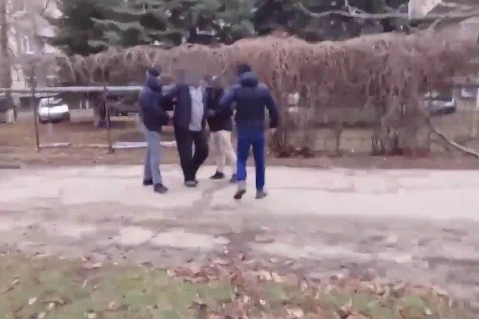 В Кременной работник скорой помощи сел на 14 лет за шпионаж