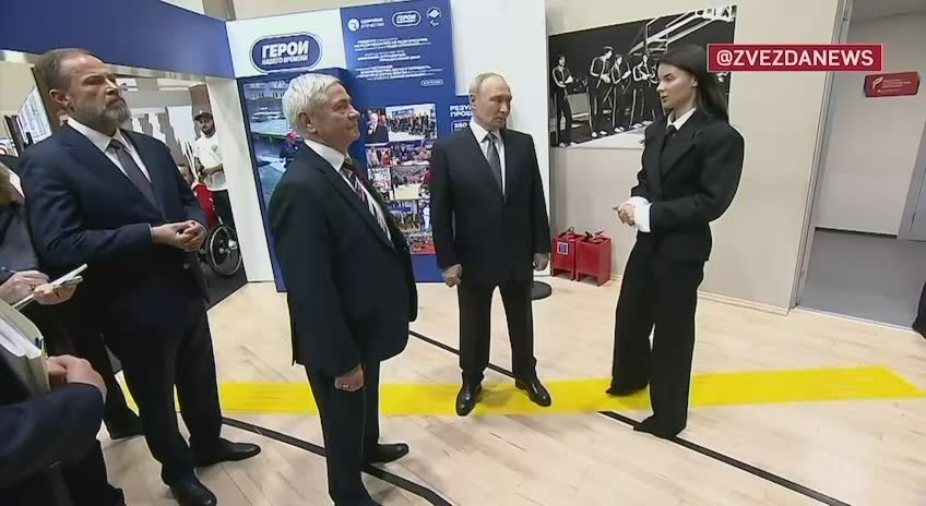 Президент РФ Владимир Путин поддержал идею полного запрета вейпов на территории страны и пообещал проработать его введение