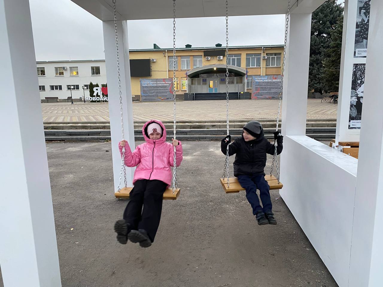 Марина Филиппова: В самом сердце Новоайдара появилось новое культурное пространство, которое уже успело привлечь внимание жителей и гостей округа Марина Филиппова: В самом сердце Новоайдара появилось новое культурное пространство, которое уже успело привлечь внимание жителей и гостей округа