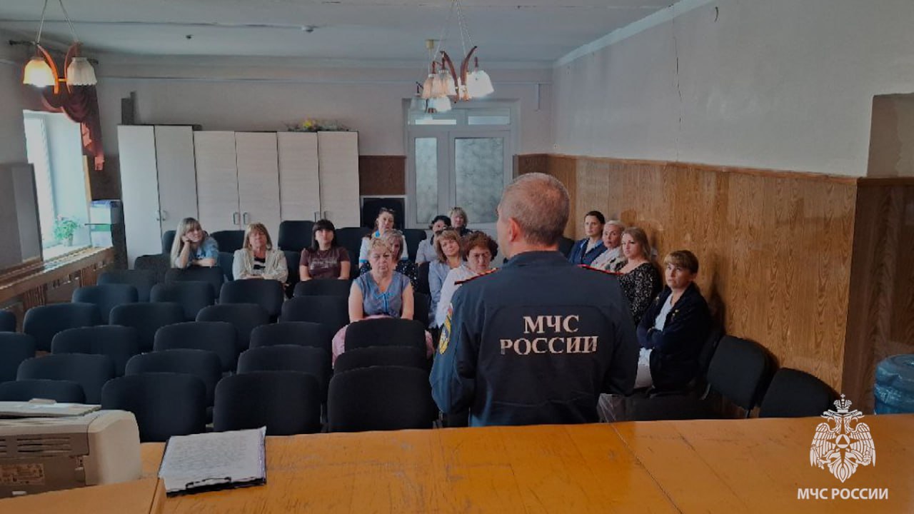 Встречи с трудовыми коллективами как эффективный метод борьбы с бытовыми пожарами Встречи с трудовыми коллективами как эффективный метод борьбы с бытовыми пожарами