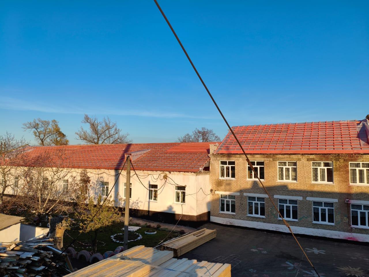 В Софиевской школе №27 продолжаются ремонтные работы