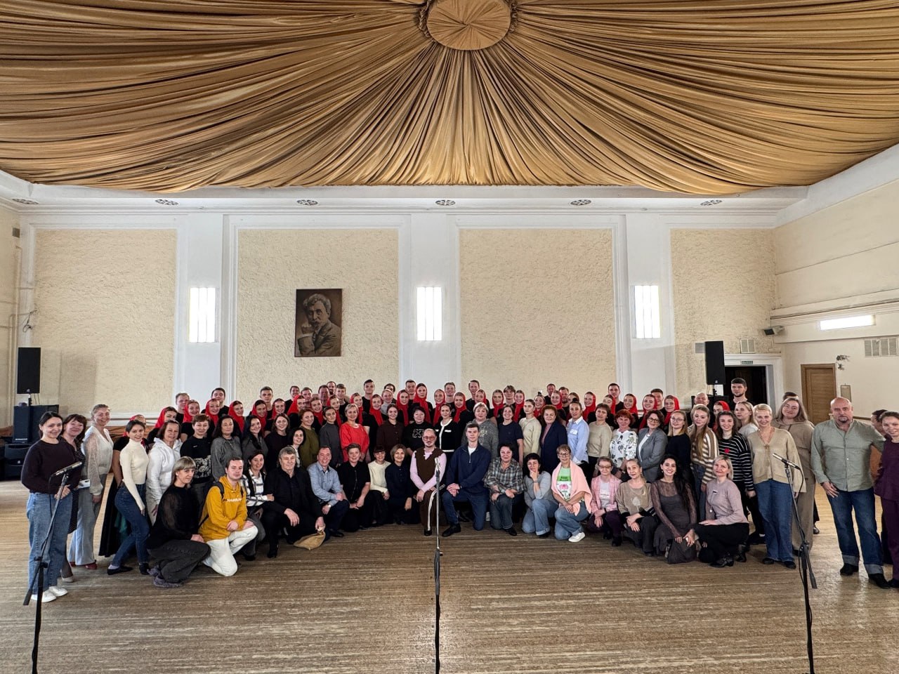 Балетмейстер из Стаханова приняла участие во Всероссийском семинаре-практикуме по народному танцу Балетмейстер из Стаханова приняла участие во Всероссийском семинаре-практикуме по народному танцу