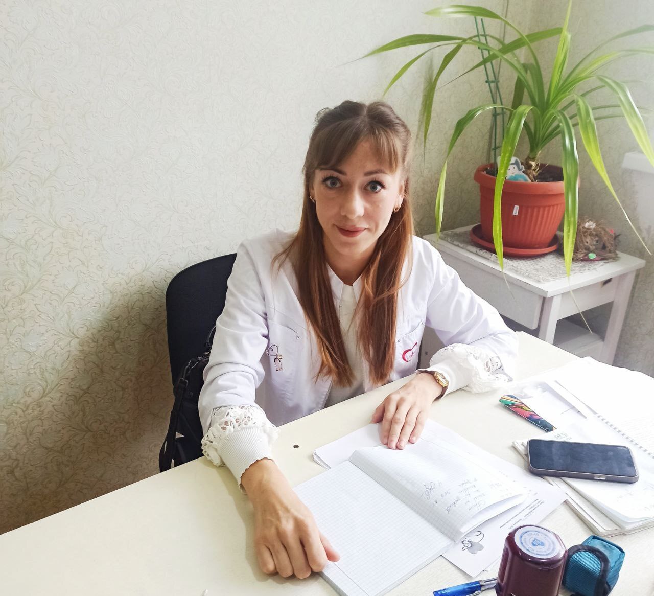 Специалисты ЛРДКБ осмотрели 90 детей г.Брянка Специалисты ЛРДКБ осмотрели 90 детей г.Брянка