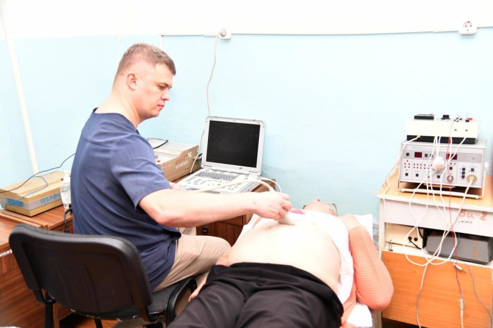 В пгт Комсомольский прошел прием пациентов красноярскими врачами В пгт Комсомольский прошел прием пациентов красноярскими врачами