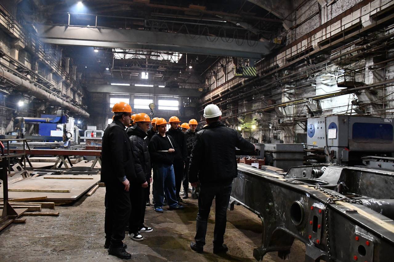 Константин Бутримов: ЛУГАМАШ ОТКРЫЛ ДВЕРИ ДЛЯ БУДУЩИХ СВАРЩИКОВ В РАМКАХ «НЕДЕЛИ БЕЗ ТУРНИКЕТОВ» Константин Бутримов: ЛУГАМАШ ОТКРЫЛ ДВЕРИ ДЛЯ БУДУЩИХ СВАРЩИКОВ В РАМКАХ «НЕДЕЛИ БЕЗ ТУРНИКЕТОВ»