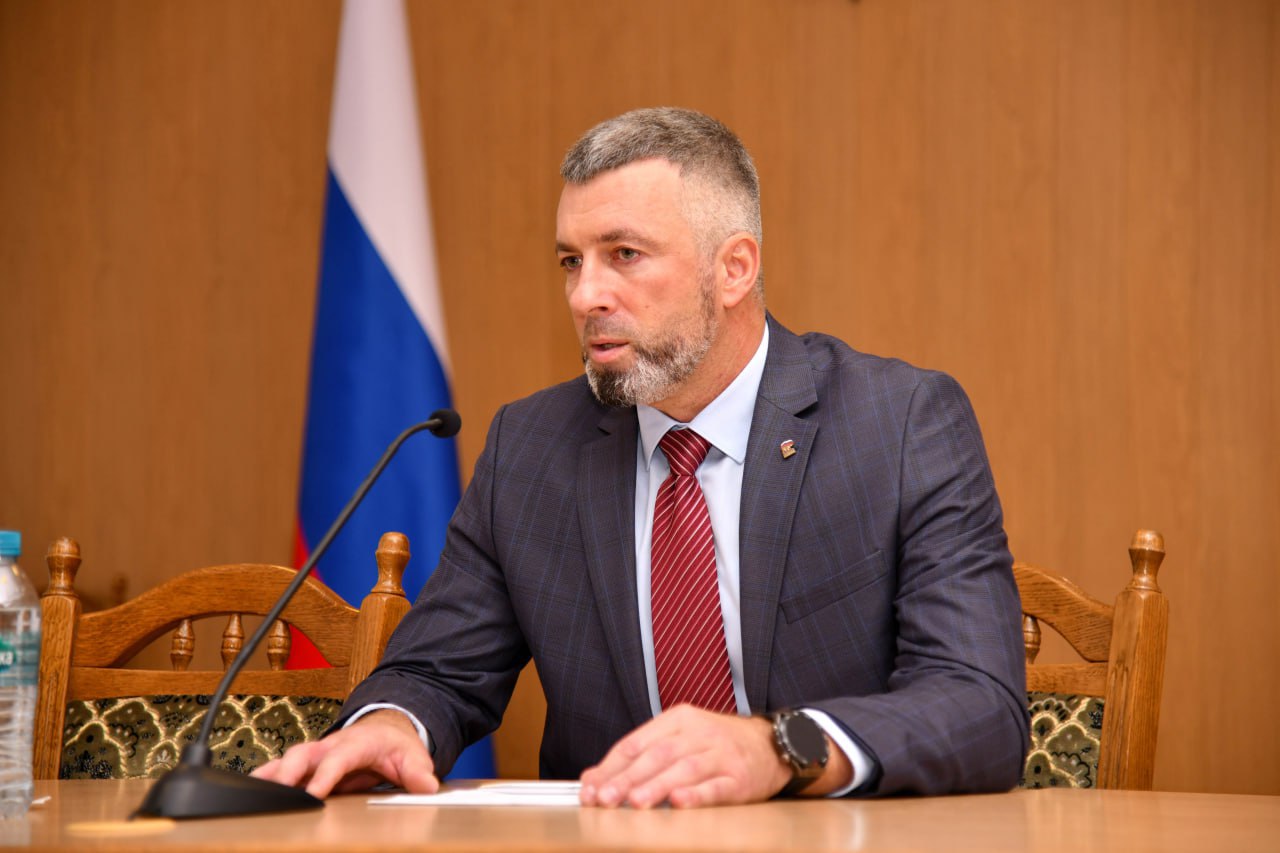 Андрей Сухачев досрочно сложил полномочия главы Свердловского муниципального округа