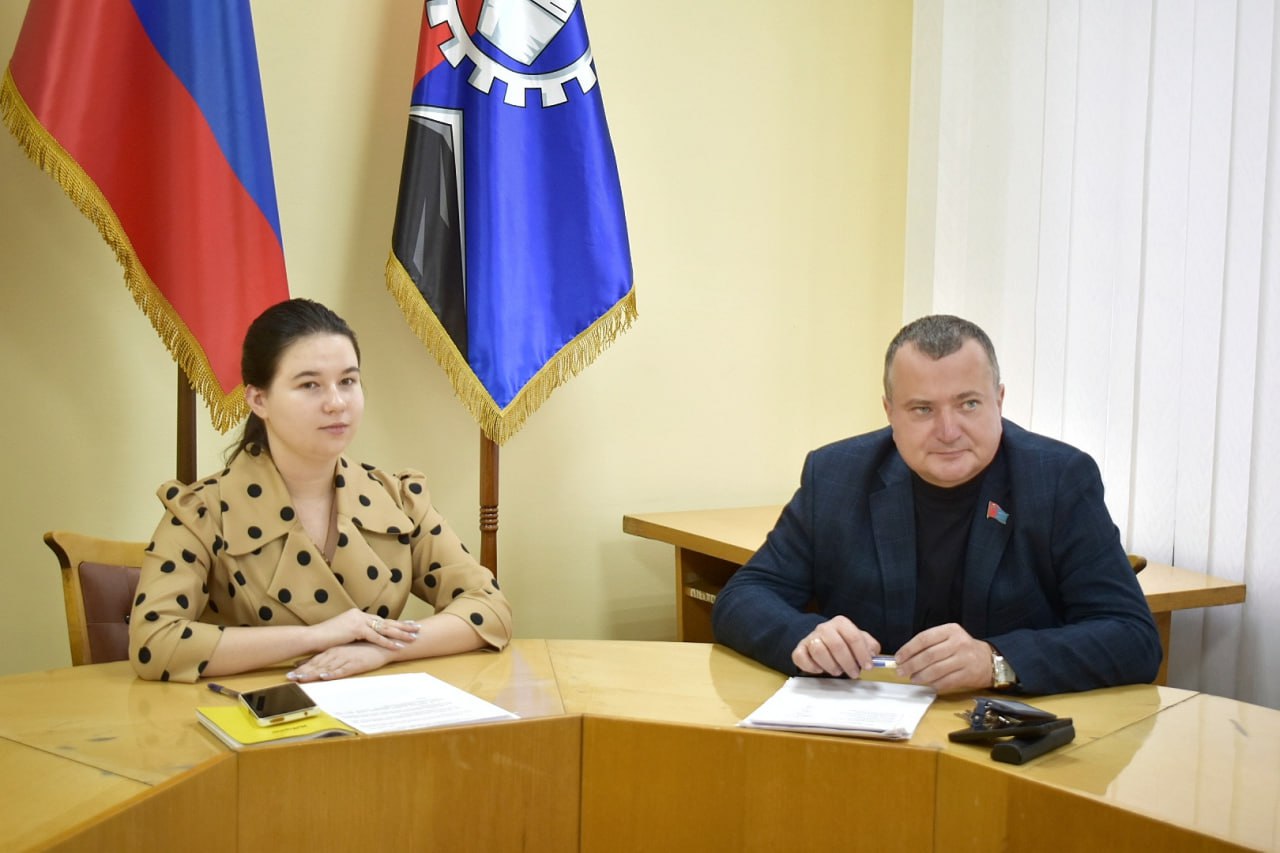 Первое заседание Молодежной палаты в Стаханове