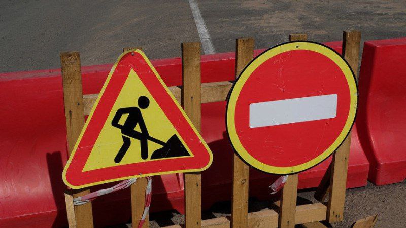 Уважаемые антрацитовцы!. В связи с проведением ремонтных работ на автомобильной дороге по улицам Советская и 1-й пер