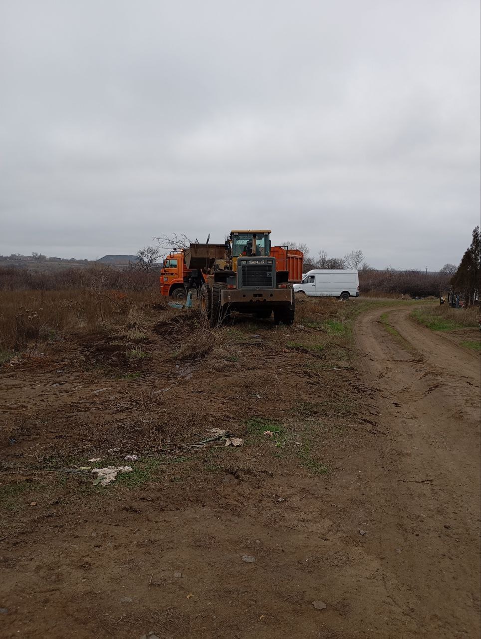 Чистота и порядок на кладбище пос Чистота и порядок на кладбище пос