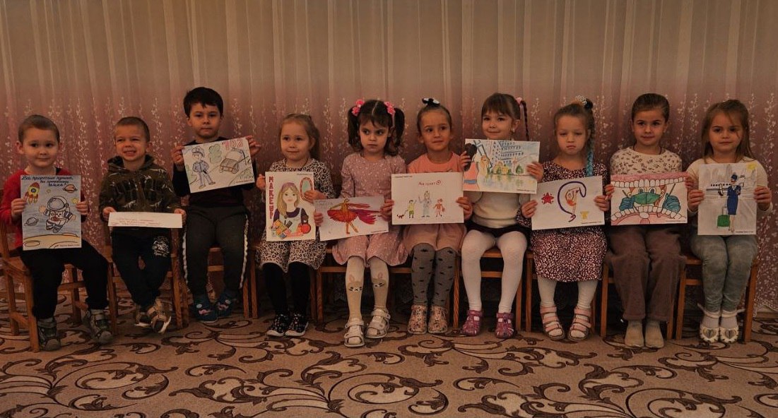 Константин Бутримов: В РАМКАХ ПРОЕКТА «ВЫБИРАЙ СВОЕ» ПРОШЕЛ КОНКУРС ДЕТСКИХ РИСУНКОВ В ЛУГАНСКЕ Константин Бутримов: В РАМКАХ ПРОЕКТА «ВЫБИРАЙ СВОЕ» ПРОШЕЛ КОНКУРС ДЕТСКИХ РИСУНКОВ В ЛУГАНСКЕ