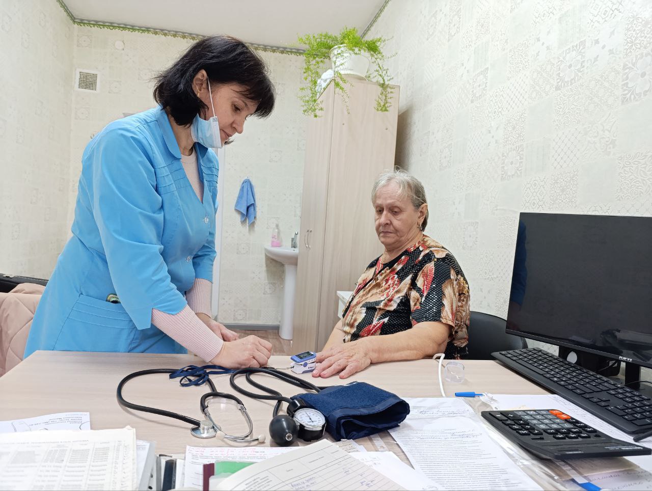 Выездной прием специалистов Марковской ЦРМБ в Курячевке: помощь и диагностика на месте Выездной прием специалистов Марковской ЦРМБ в Курячевке: помощь и диагностика на месте