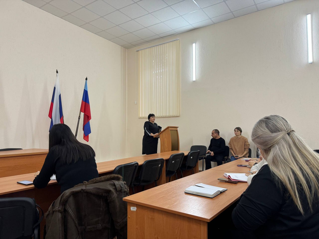 В Краснодоне состоялось рабочее совещание с директорами общеобразовательных учреждений по вопросам организации подвоза детей