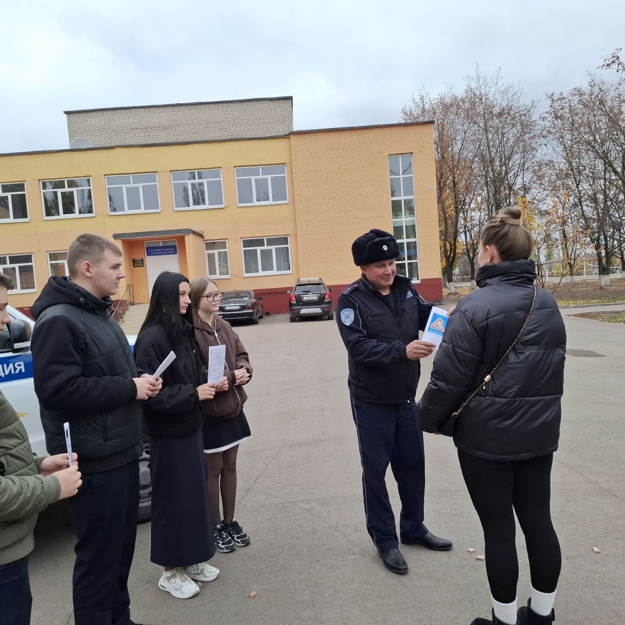 Школьники – за безопасность на дорогах! Школьники – за безопасность на дорогах!