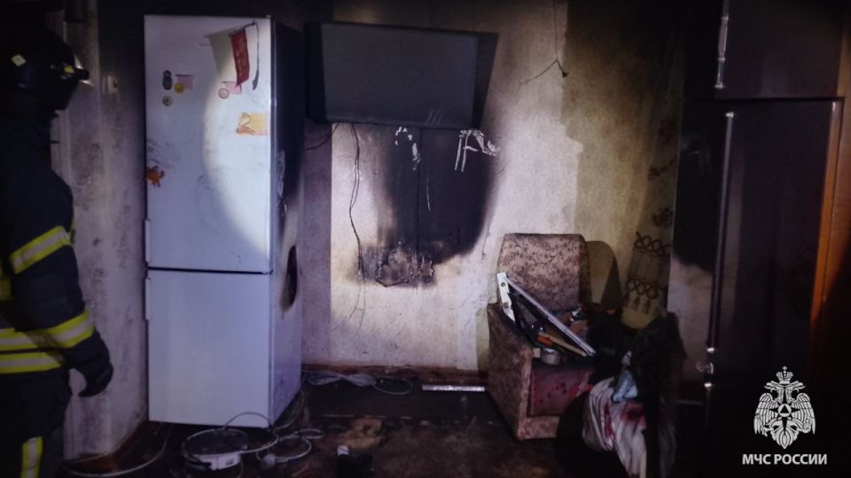 Из-за включенного обогревателя едва не сгорела квартира в Первомайске