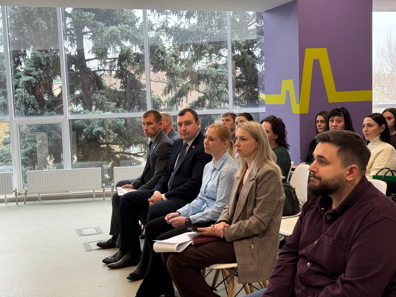 Обучающий семинар для представителей муниципалитетов ЛНР Обучающий семинар для представителей муниципалитетов ЛНР