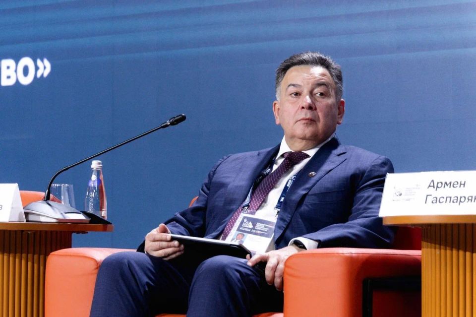 Эксперты подчеркнули значимость работы гражданского общества в сохранении исторической памяти на форуме «Сообщество» Эксперты подчеркнули значимость работы гражданского общества в сохранении исторической памяти на форуме «Сообщество»