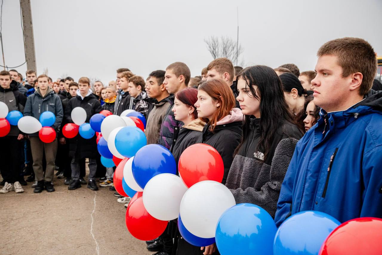 В ЛНР открылся первый среди исторических регионов учебный трактородром на базе Новосветловского аграрного колледжа В ЛНР открылся первый среди исторических регионов учебный трактородром на базе Новосветловского аграрного колледжа