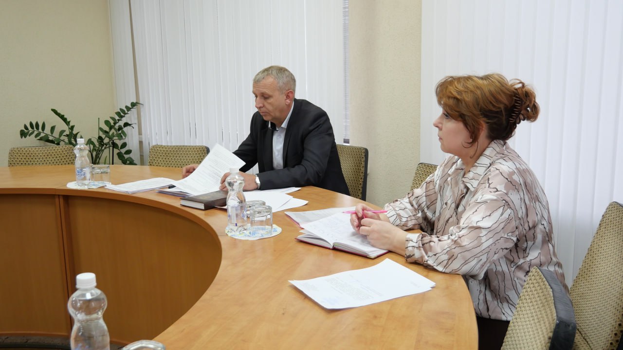 В Луганске состоялось заседание оперативного штаба по вопросам отбора граждан на военную службу по контракту В Луганске состоялось заседание оперативного штаба по вопросам отбора граждан на военную службу по контракту