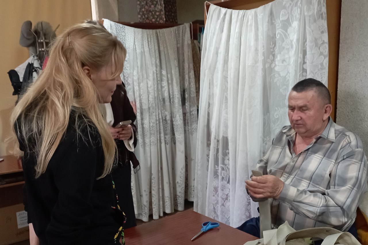 Андрей Сухачев: Вместе с Сенатором РФ Дарьей Лантратовой посетили волонтерский пункт "Все для Победы" Андрей Сухачев: Вместе с Сенатором РФ Дарьей Лантратовой посетили волонтерский пункт "Все для Победы"