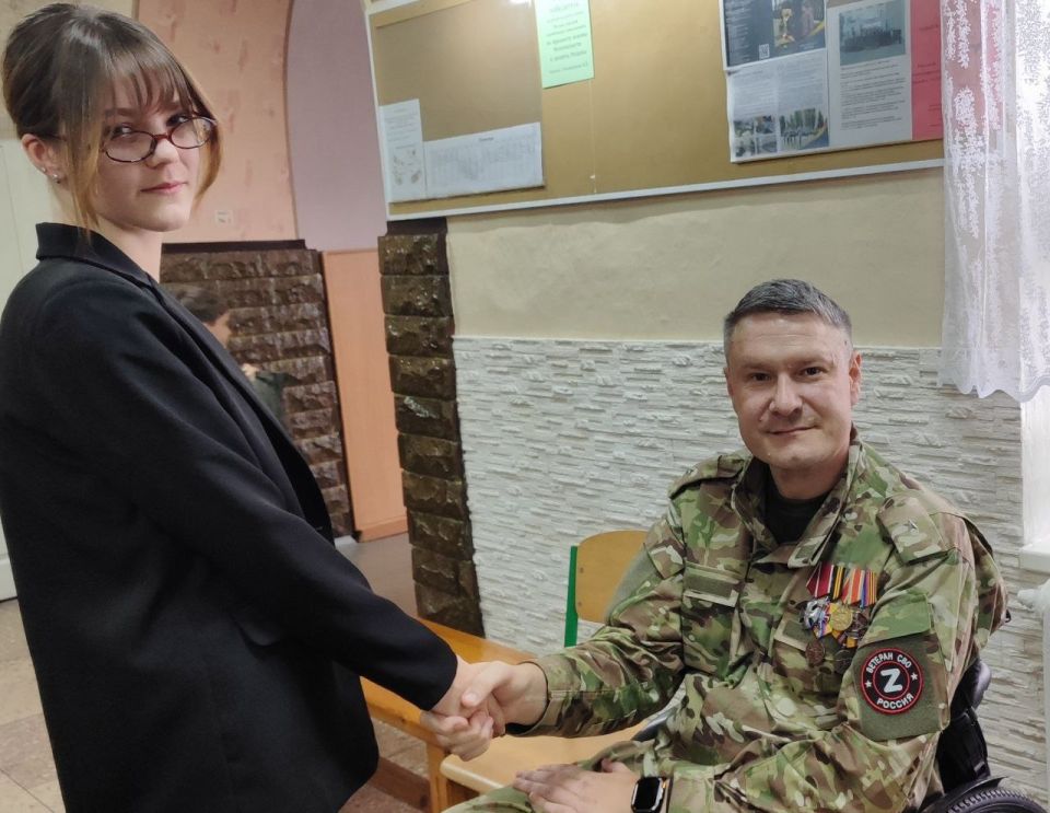 Вот и стартовал ноябрьский цикл занятий в рамках проекта «Патриотизм не лозунг и не фраза, а ежедневные полезные дела» реализуемого АНО РЦД «Мы вместе, мы рядом» при поддержке Фонда президентских грантов, направленных... Вот и стартовал ноябрьский цикл занятий в рамках проекта «Патриотизм не лозунг и не фраза, а ежедневные полезные дела» реализуемого АНО РЦД «Мы вместе, мы рядом» при поддержке Фонда президентских грантов, направленных...