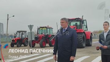 Глава ЛНР Леонид Пасечник принял участие в открытии первого в исторических регионах трактородрома на базе Новосветловского аграрного колледжа