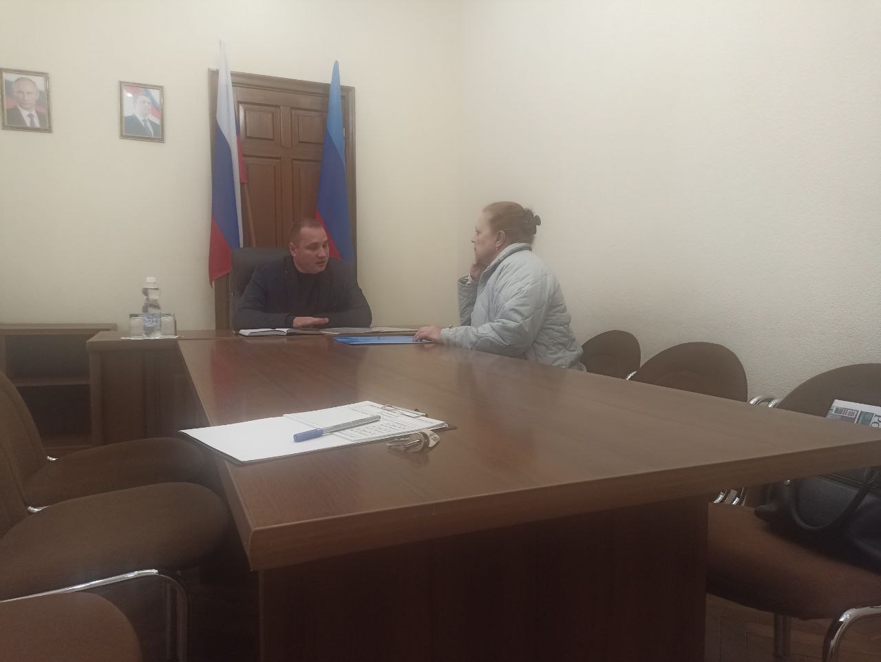 Главный архитектор города Луганска Вадим Квачёв провел личный прием граждан Главный архитектор города Луганска Вадим Квачёв провел личный прием граждан